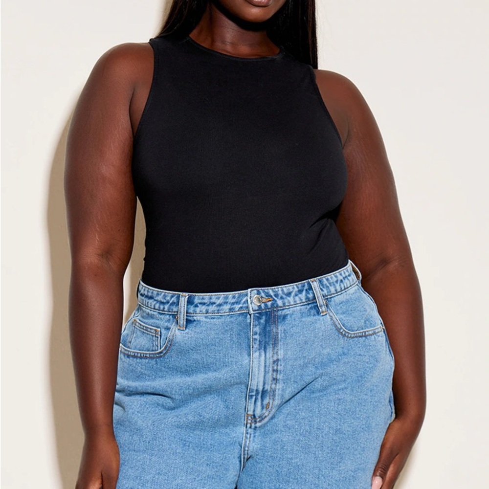 PLT Mom Shorts 18